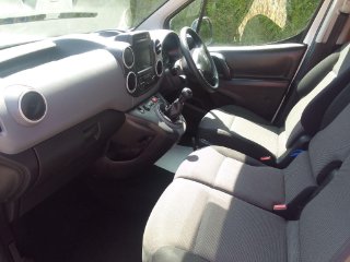 /photos/12008/6c41c18e-69bb-4c21-98d1-648473d05e94_i320x240.jpg